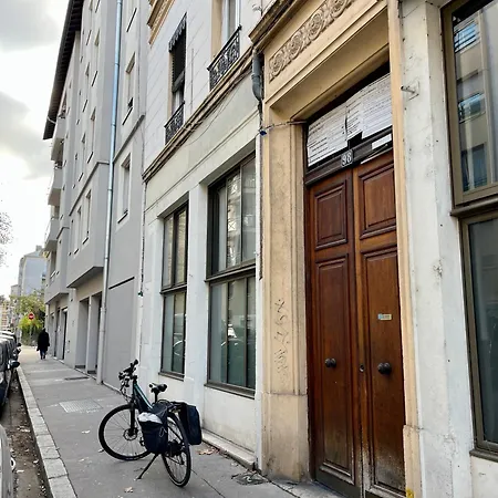 Les Charmettes Du 6ème - Aulyondort Appartement Lyon